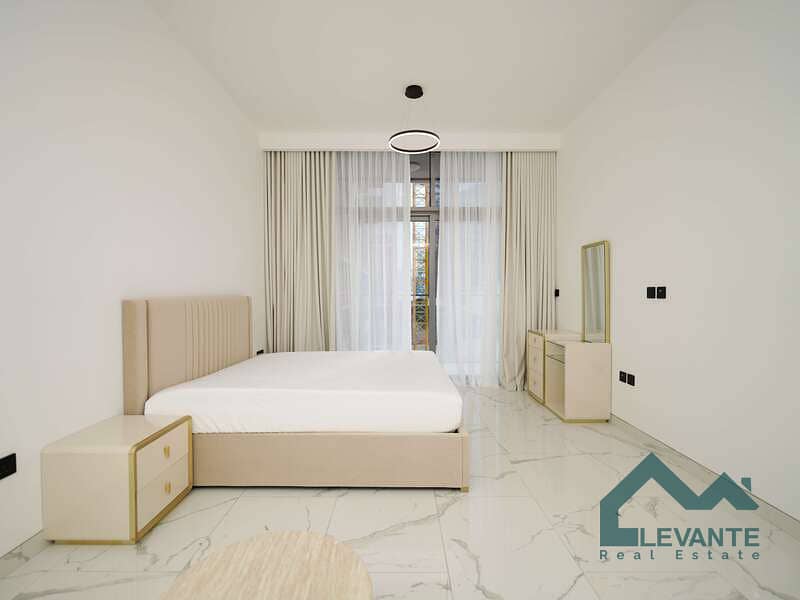 3 Fully Furnished | Stylish Decor | New Building