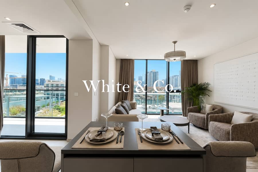 Community Views | High Floor | Spacious Community Views | High Floor | Spacious