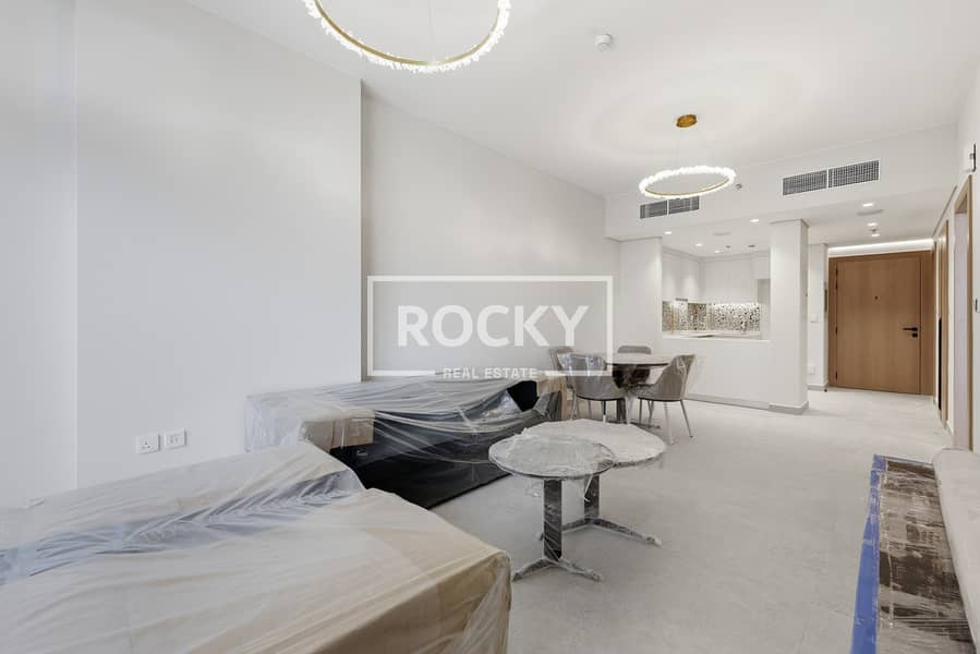 5 Neva Residence (7 of 17). jpg