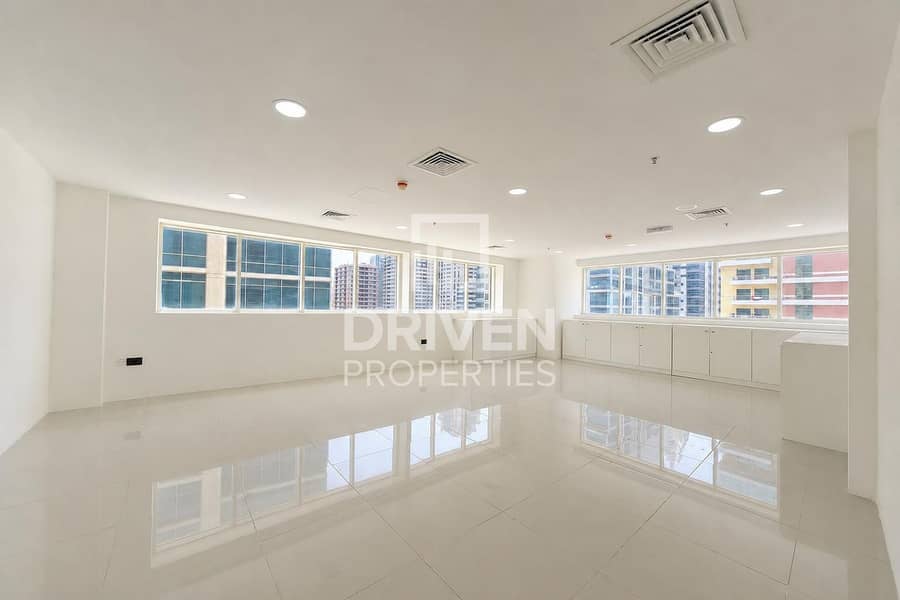 Büro in Barsha Heights (Tecom),Icon Tower, 525540 AED - 15927400 Büro in Barsha Heights (Tecom),Icon Tower, 525540 AED - 15927400