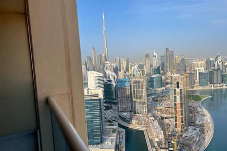 2 Bedroom Flat for Rent in Business Bay, Dubai - Burj View | Spacious Layout | Canal Views