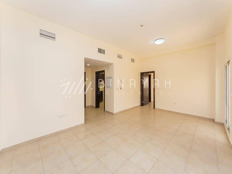 Non Affected | Spacious Layout | Closed Kitchen Non Affected | Spacious Layout | Closed Kitchen