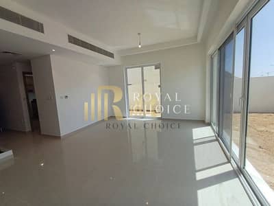 3 Camere Townhouse in Affitto a DAMAC Hills 2 (Akoya by DAMAC), Dubai - Villetta a schiera a DAMAC Hills 2 (Akoya by DAMAC),Victoria, 3 camere da letto, 115000 AED - 15928487 3 Camere Townhouse in Affitto a DAMAC Hills 2 (Akoya by DAMAC), Dubai - Villetta a schiera a DAMAC Hills 2 (Akoya by DAMAC),Victoria, 3 camere da letto, 115000 AED - 15928487