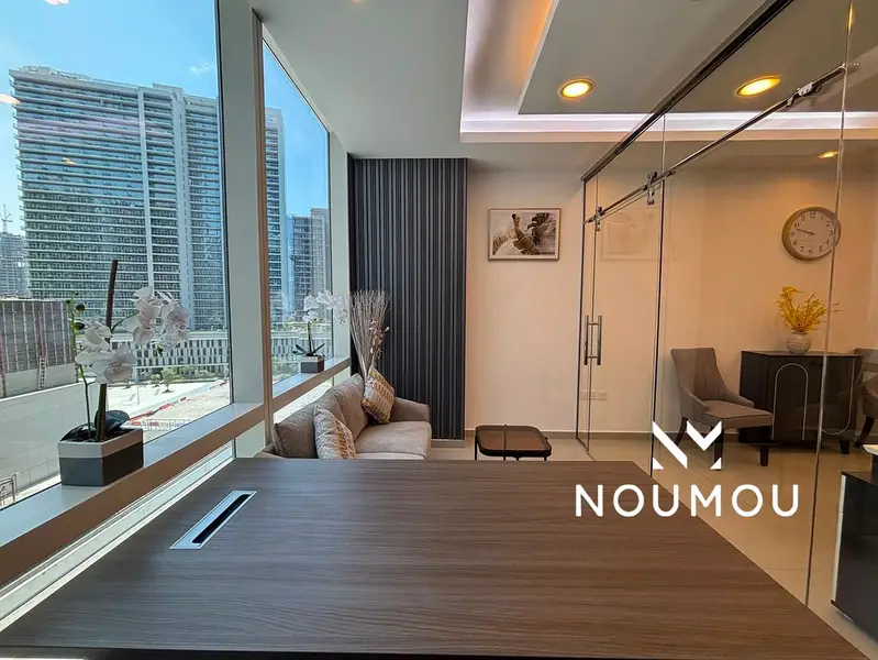 Luxury Furnished Office | Glass Partitions | Vacant