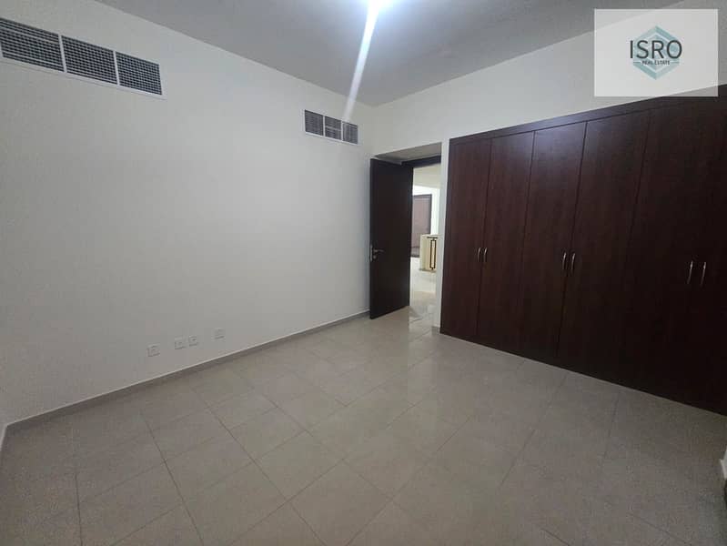18 2ceb4d20-fb77-40b2-a811-95d709eb1d7a. jpg