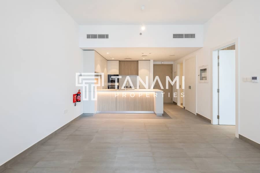 High Floor | Premium Amenities | Luxury Finishes High Floor | Premium Amenities | Luxury Finishes
