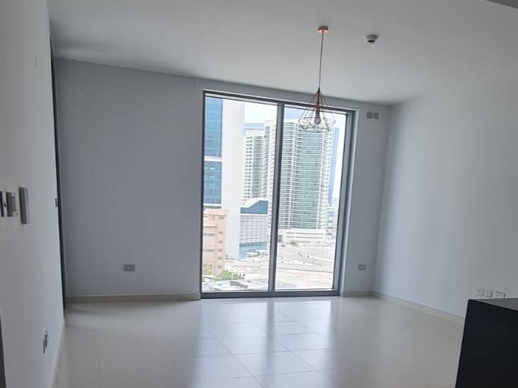 Modern Living | Comfort & Style | Prime Location Modern Living | Comfort & Style | Prime Location