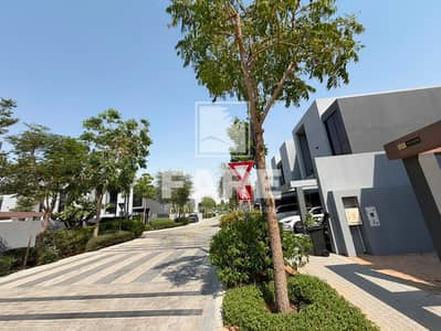 3 Bedroom Townhouse for Sale in Tilal City, Sharjah - WhatsApp Image 2026-07-20 at 17.10. 38 (2) (1). jpeg 3 Bedroom Townhouse for Sale in Tilal City, Sharjah - WhatsApp Image 2026-07-20 at 17.10. 38 (2) (1). jpeg