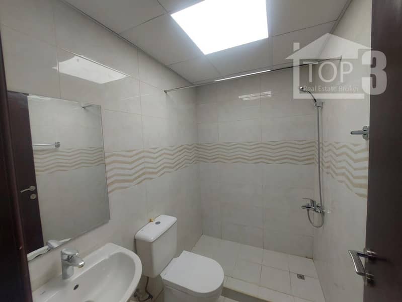 7 wash Room . jpeg