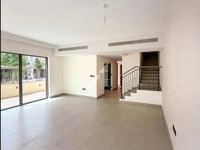5 Bedroom Townhouse for Rent in DAMAC Lagoons, Dubai - image_0 5 Bedroom Townhouse for Rent in DAMAC Lagoons, Dubai - image_0