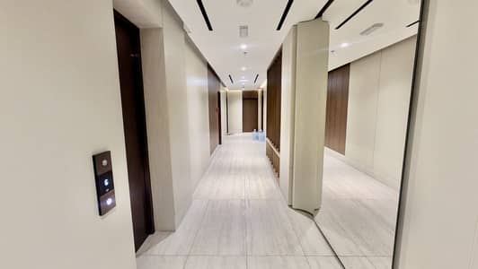 2 Bedroom Apartment for Rent in Aljada, Sharjah - 77f72f8c-ea88-4640-b044-b96dc30a1595. jpg 2 Bedroom Apartment for Rent in Aljada, Sharjah - 77f72f8c-ea88-4640-b044-b96dc30a1595. jpg