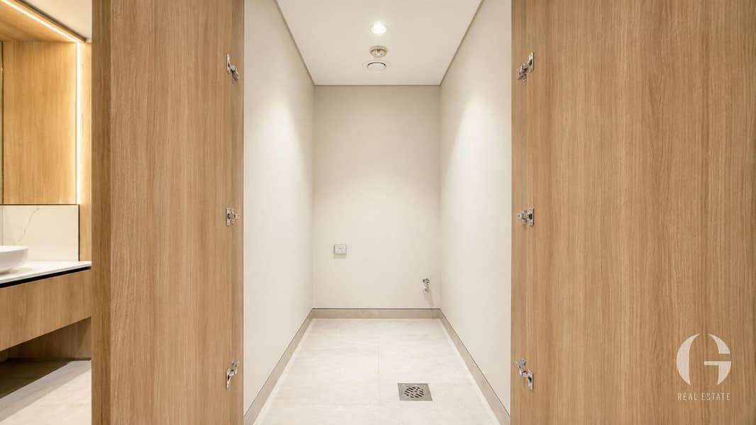 9 Image 9