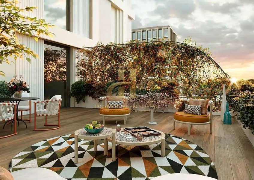 21 1080_add4f285-c940-423b-bc77-e7cbf5b4c1aa. jpg