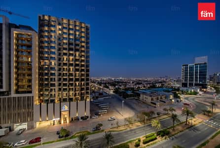 2 Bedroom Flat for Sale in Jumeirah Village Circle (JVC), Dubai - Luxury 2BR+Maid | Smart Home | Circle Mall