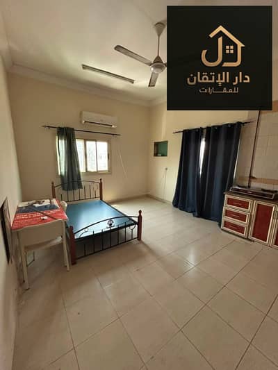 Monolocale in Affitto a Maysaloon, Sharjah - photo_5985586382602177940_y. jpg