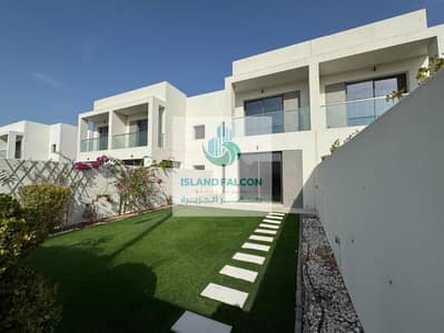 2 Bedroom Townhouse for Sale in Yas Island, Abu Dhabi - WhatsApp Image 2026-07-07 at 14.12. 23. jpeg