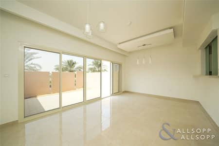 2 Bedroom | Opposite Plaza | Ready Now 2 Bedroom | Opposite Plaza | Ready Now