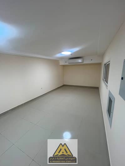 Monolocale in Affitto a Al Jurf, Ajman - WhatsApp Image 2026-07-22 at 10.45. 16 AM. jpeg