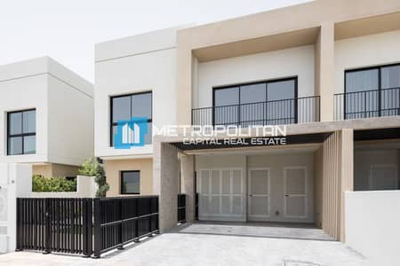 4 Schlafzimmer Townhouse zum zum Verkauf in Yas Island, Abu Dhabi - Reihenhaus in Yas Island,Yas Acres,The Magnolias, 4 schlafzimmer, 7700000 AED - 15933115 4 Schlafzimmer Townhouse zum zum Verkauf in Yas Island, Abu Dhabi - Reihenhaus in Yas Island,Yas Acres,The Magnolias, 4 schlafzimmer, 7700000 AED - 15933115