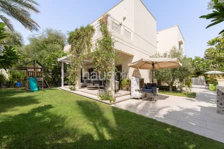 3 Schlafzimmer Villa zum zum Verkauf in The Meadows, Dubai - Villa in The Meadows,The Meadows 9, 3 schlafzimmer, 9500000 AED - 15933427 3 Schlafzimmer Villa zum zum Verkauf in The Meadows, Dubai - Villa in The Meadows,The Meadows 9, 3 schlafzimmer, 9500000 AED - 15933427