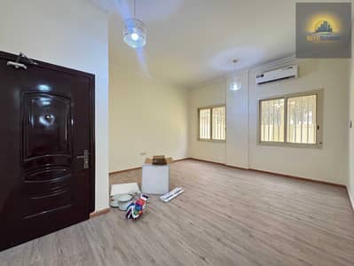 3 habitaciones Apartamento para en Alquiler en Mohamed Bin Zayed City, Abu Dhabi - IMG_4450. jpg 3 habitaciones Apartamento para en Alquiler en Mohamed Bin Zayed City, Abu Dhabi - IMG_4450. jpg