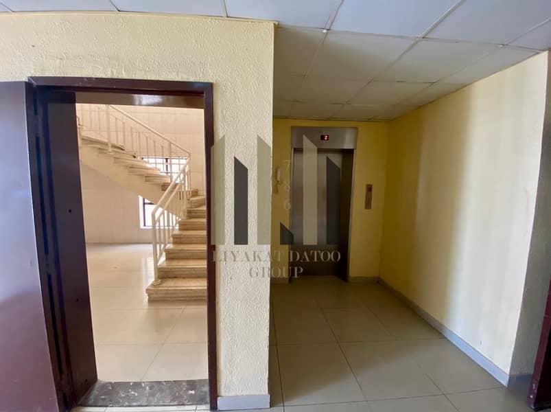 11 16. LIFT+STAIRCASE. jpg