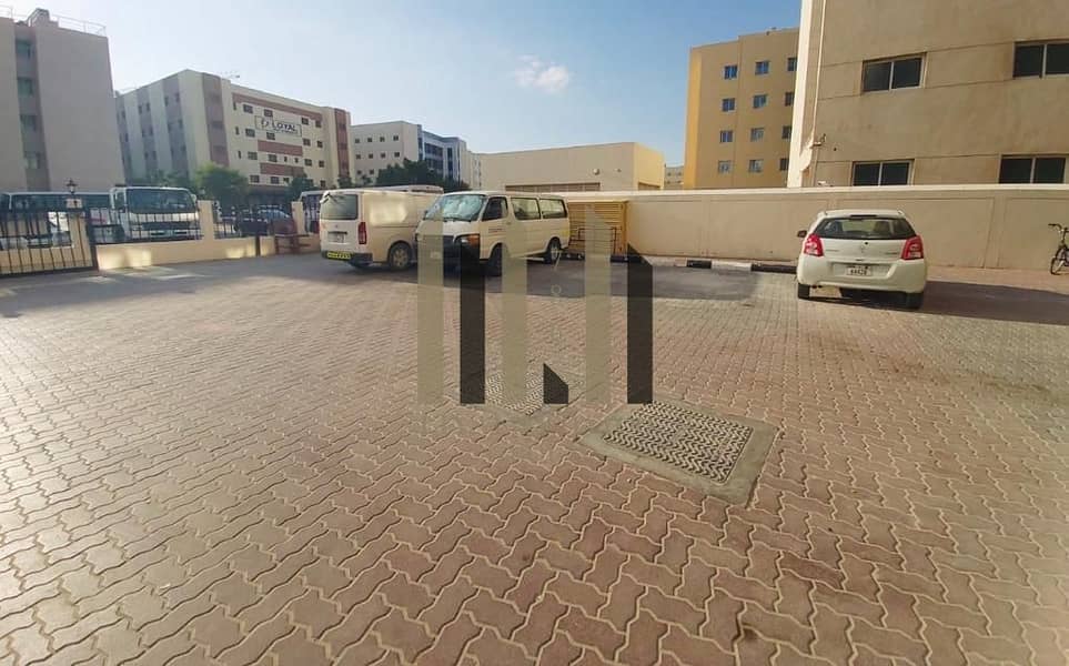 14 18. PARKING SPACE. jpg