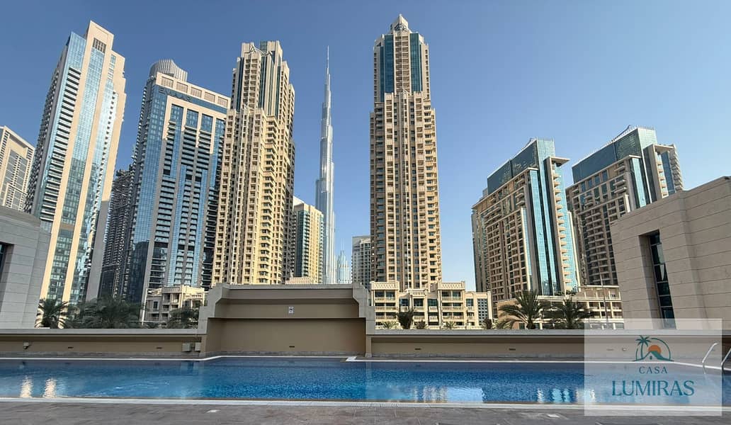 26 Pool Burj Khalifa View. jpeg