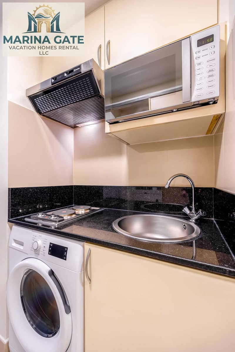 5 1VKP0833-HDR. jpg