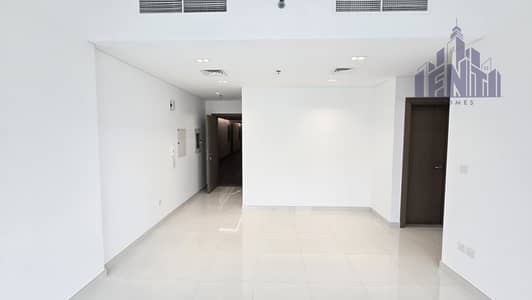 1 Bedroom Flat for Rent in Dubai Silicon Oasis (DSO), Dubai - 1 Bed + Study Vacant Euipped kitchen