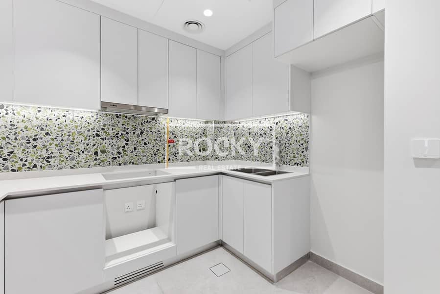 6 Neva Residence (2 of 16). jpg