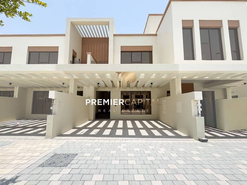 VACANT | SEMI-FURNISHED| BEST INVESTMENT OPPORTUNITY VACANT | SEMI-FURNISHED| BEST INVESTMENT OPPORTUNITY