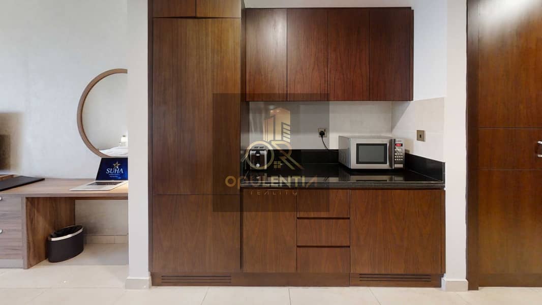 12 SUHA-Studio-Creek-812-Kitchen(1). jpg
