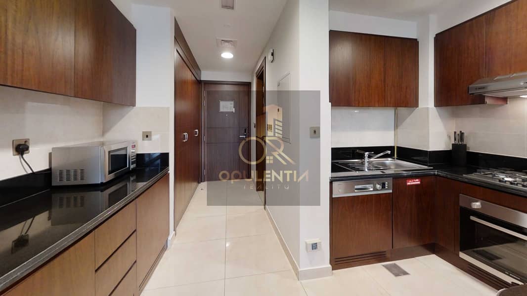 13 SUHA-Studio-Creek-812-Kitchen. jpg