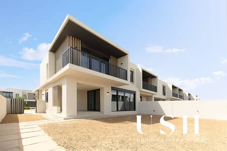 4 Bedroom Villa for Sale in Jebel Ali, Dubai - _P1A7885. jpg