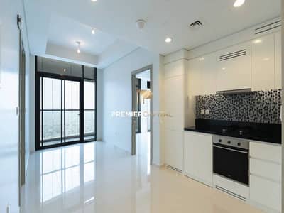 2 Bedroom Flat for Sale in Business Bay, Dubai - HIGH FLOOR | AMAZING VIEW | CLOSE TO METRO 2 Bedroom Flat for Sale in Business Bay, Dubai - HIGH FLOOR | AMAZING VIEW | CLOSE TO METRO