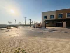 فرصة استثنائية للسكن الراقي في مدينة الشارقة المستدامة، حيث نقدم لكم فيلا كورنر جديدة بالكامل أول ساكن مساحه ممتازه