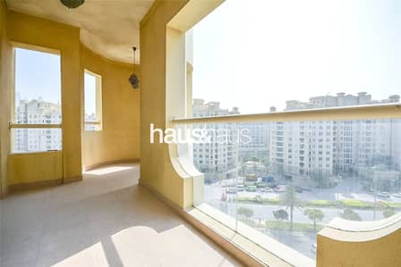 High Floor C Type Apartment on the Beach Side High Floor C Type Apartment on the Beach Side