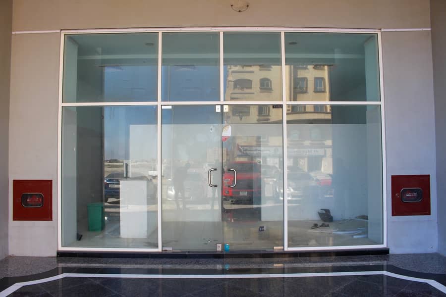 5 Excellent location : 450 Sqft shop for rent in 'union' Tower