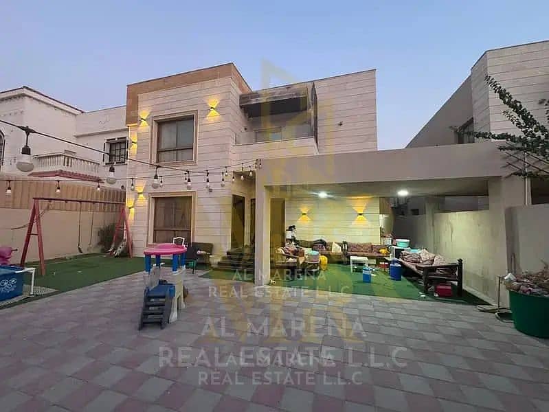 7 853415255-800x600. webp