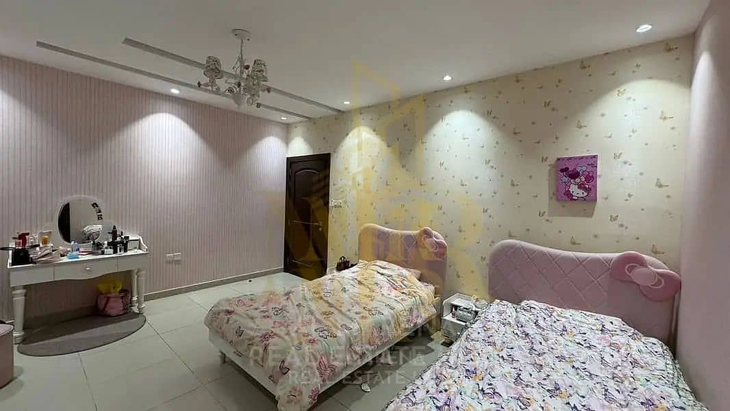 41 853415384-800x600. webp