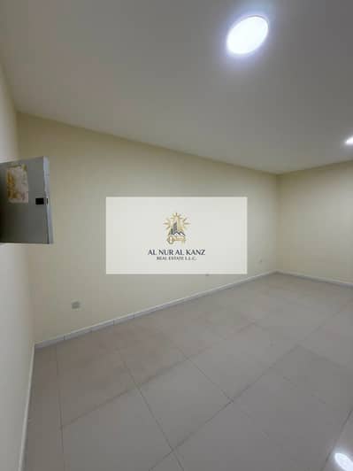 Studio zum zur Miete in Deira, Dubai - WhatsApp Image 2026-07-22 at 1.31. 39 AM (2). jpeg Studio zum zur Miete in Deira, Dubai - WhatsApp Image 2026-07-22 at 1.31. 39 AM (2). jpeg