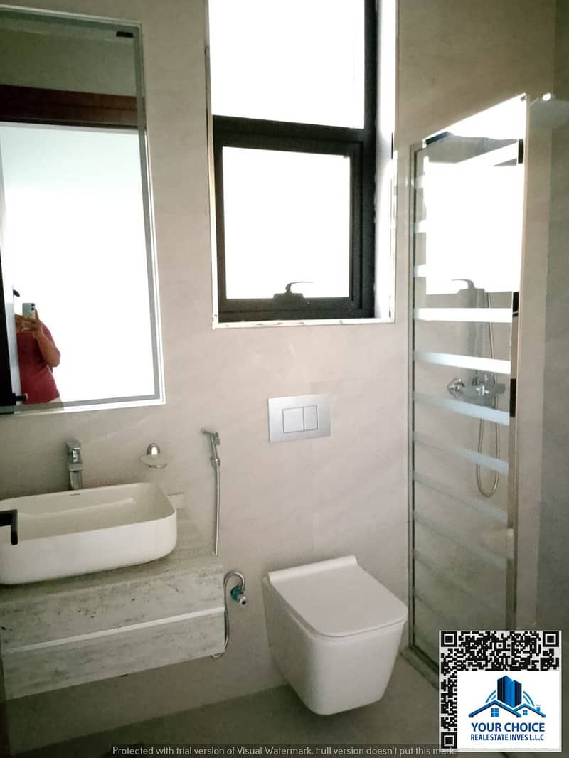 10 9dee7eae-e34f-4414-a72c-70758106aeb1. jpg