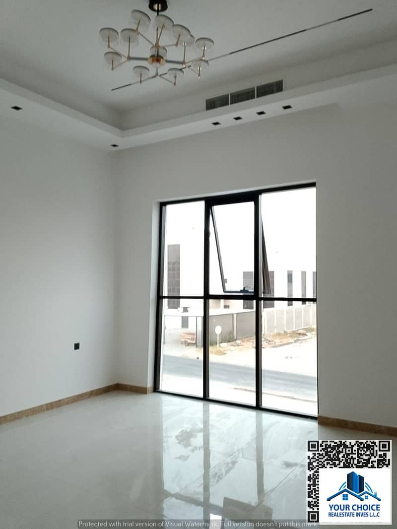 14 84c8be0d-25e8-4c6a-a23e-8487ab5e66f9. jpg