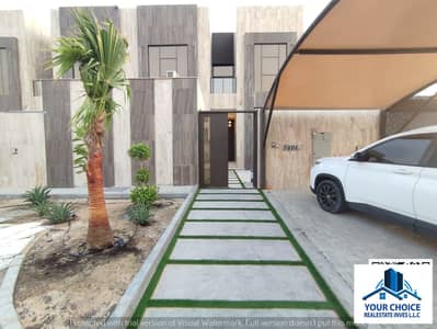 10+ Beds Villa for Sale in Al Khan, Sharjah - 02317312-ddf8-4d31-9e99-4a72c263eae0. jpg