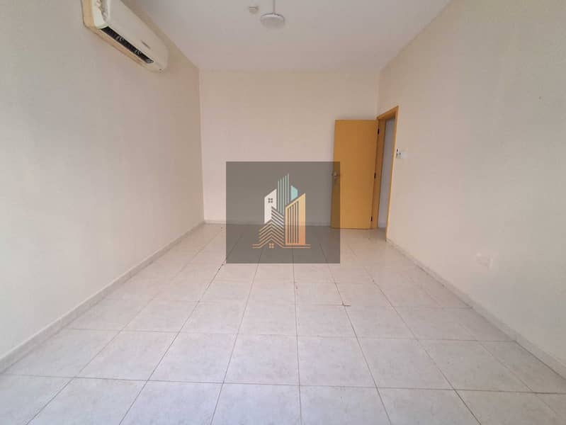 2 308067. jpg