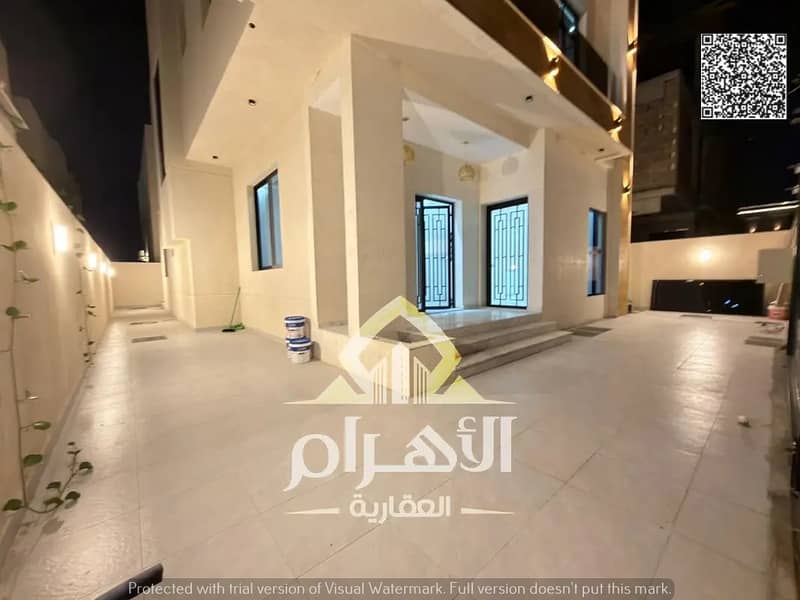 3 851856917-1066x800. webp