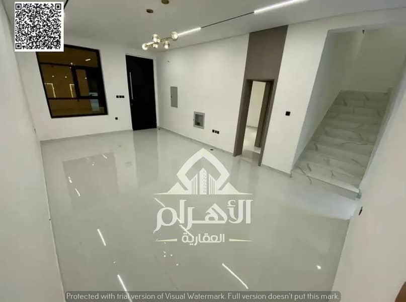 2 851807088-1066x800. webp
