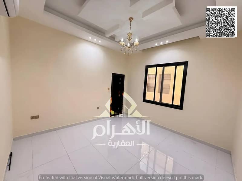 7 852060086-1066x800. webp