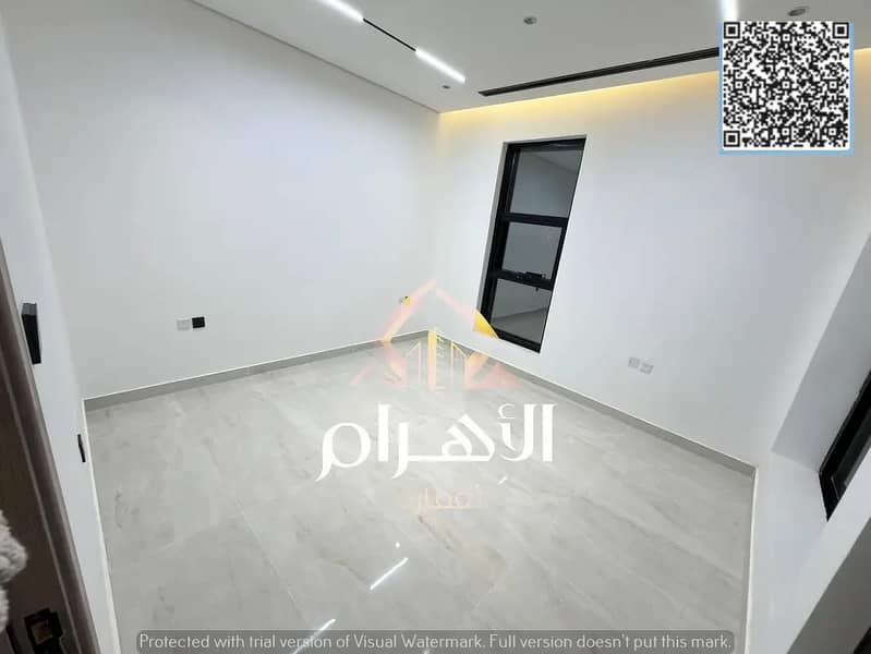 10 848990555-1066x800. webp